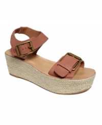 Seventies style is back with a vengeance. Go retro with the stylish flatform silhouette and oversized buckles of the Gracelynn sandals by Lucky Brand. Seventies style is back with a vengeance. Go retro with the stylish flatform silhouette and oversized buckles of the Gracelynn sandals by Lucky Brand.