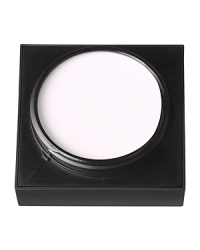 A targeted primer that instantly resurfaces skin for a smoother and more even appearance. Apply to fine lines, large pores or rough spots for an immediate smoothing effect. Use before Pore Refining Primer or Multi-Protect Primer SPF 30/PA+++ for a flawlessly matte finish or use throughout the day to combat shine and rejuvenate the complexion. For all skin types. Creates an impeccable matte finish leaving skin comfortable, not dry Can be applied under or over makeup Dermatologist and ophthalmologist tested. Fragrance free. Non-comedogenic. A targeted primer that instantly resurfaces skin for a smoother and more even appearance. Apply to fine lines, large pores or rough spots for an immediate smoothing effect. Use before Pore Refining Primer or Multi-Protect Primer SPF 30/PA+++ for a flawlessly matte finish or use throughout the day to combat shine and rejuvenate the complexion. For all skin types. Creates an impeccable matte finish leaving skin comfortable, not dry Can be applied under or over makeup Dermatologist and ophthalmologist tested. Fragrance free. Non-comedogenic.
