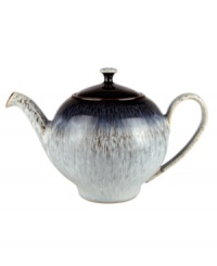 Sturdy and stylish, Denby's Halo teapot sets the tone for contemporary-cool dining in versatile stoneware. Sturdy and stylish, Denby's Halo teapot sets the tone for contemporary-cool dining in versatile stoneware.