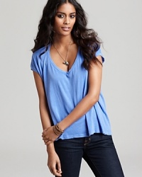 This Splendid tee embraces a slouchy silhouette for cool off-duty style. This Splendid tee embraces a slouchy silhouette for cool off-duty style.