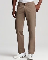 The all-essential chinos updated in a modern wash from Hoyle Jackson. The all-essential chinos updated in a modern wash from Hoyle Jackson.