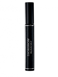 Take the show on the road with a look guaranteed to intensify the drama. Expand your Diorshow mascara wardrobe with this new version for an even more intense, dramatic look. With its exclusive Ultra-Kohl Pigments, Diorshow Black Out creates 15 times the depth of Classic Black for the sultriest, extra intense lashes. Take the show on the road with a look guaranteed to intensify the drama. Expand your Diorshow mascara wardrobe with this new version for an even more intense, dramatic look. With its exclusive Ultra-Kohl Pigments, Diorshow Black Out creates 15 times the depth of Classic Black for the sultriest, extra intense lashes.