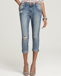Joe's Jeans Crop Jeans - Crop Jeans in Deedi Wash Joe's Jeans Crop Jeans - Crop Jeans in Deedi Wash