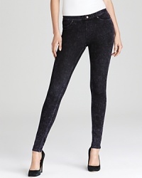HUE bring its body-hugging fit into The Original Jeans Legging; dress the look up or down. Style #U13200 HUE bring its body-hugging fit into The Original Jeans Legging; dress the look up or down. Style #U13200