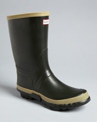 Protect your feet from the nastiness outside with these stalwart boots from Hunter. Protect your feet from the nastiness outside with these stalwart boots from Hunter.
