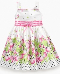 Pretty prints for your princess. Butterflies and polka dots add a special touch for a special little lady with this darling dress from Bonnie Jean. Pretty prints for your princess. Butterflies and polka dots add a special touch for a special little lady with this darling dress from Bonnie Jean.
