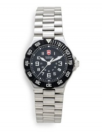 THE LOOKRound stainless steel case, 32mm (1.25)Precision Swiss quartz movement Unidirectional rotating black bezelScrew-in case backShock-resistant mineral crystalBlack dialBold Arabic numeral hour markersLuminescent handsDate window at 4:00Crown with diver extensionBrushed stainless steel link braceletDouble locking foldover claspWater resistant to 10 ATMTHE MATERIALStainless steelORIGINMade in Switzerland THE LOOKRound stainless steel case, 32mm (1.25)Precision Swiss quartz movement Unidirectional rotating black bezelScrew-in case backShock-resistant mineral crystalBlack dialBold Arabic numeral hour markersLuminescent handsDate window at 4:00Crown with diver extensionBrushed stainless steel link braceletDouble locking foldover claspWater resistant to 10 ATMTHE MATERIALStainless steelORIGINMade in Switzerland