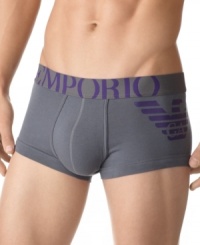 Get a leg up on contemporary style with this trunk-styled underwear from Emporio Armani. Get a leg up on contemporary style with this trunk-styled underwear from Emporio Armani.