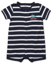 He will have a whale of a time in this cute and comfy bodysuit from Carter's. Has snaps at front and leg openings for easy changes. He will have a whale of a time in this cute and comfy bodysuit from Carter's. Has snaps at front and leg openings for easy changes.