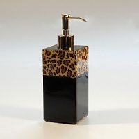 The call of the wild! Mike and Ally bring fun, whimsical style to bathroom accessories. The call of the wild! Mike and Ally bring fun, whimsical style to bathroom accessories.