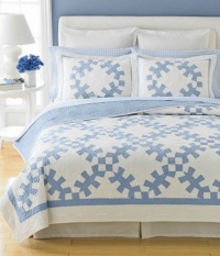 Martha Stewart Wedding Rings Reversible Collector's Full/Queen Quilt Martha Stewart Wedding Rings Reversible Collector's Full/Queen Quilt