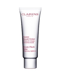 The ideal beauty pick-me-up to erase signs of stress or fatigue. Ideal before an evening out or whenever you want to refresh your appearance. The ideal beauty pick-me-up to erase signs of stress or fatigue. Ideal before an evening out or whenever you want to refresh your appearance.