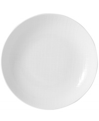 A fine line. Simply timeless, the French Organza vegetable bowl is reminiscent of sheer silk, with a white-on-white pattern in versatile porcelain. A flawless choice for the contemporary home, by Bernardaud. A fine line. Simply timeless, the French Organza vegetable bowl is reminiscent of sheer silk, with a white-on-white pattern in versatile porcelain. A flawless choice for the contemporary home, by Bernardaud.