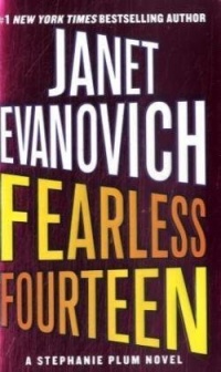 Fearless Fourteen: A Stephanie Plum Novel (Stephanie Plum Novels) Fearless Fourteen: A Stephanie Plum Novel (Stephanie Plum Novels)