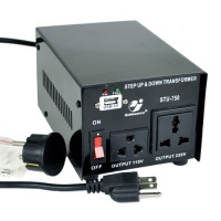 Goldsource STU-750 Step Up/Down Voltage Transformer Converter - AC 110/220 V - 750 Watt Goldsource STU-750 Step Up/Down Voltage Transformer Converter - AC 110/220 V - 750 Watt