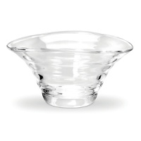 This set of dinnerware designed by famed cook and food writer Sophie Conran offers a modern organic aesthetic in unique shapes for an elegant and durable everyday collection. This set of dinnerware designed by famed cook and food writer Sophie Conran offers a modern organic aesthetic in unique shapes for an elegant and durable everyday collection.