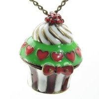 DaisyJewel Magical Rabbit Wonderland Cupcake Locket Necklace: An Adorable DJ Exclusive DaisyJewel Magical Rabbit Wonderland Cupcake Locket Necklace: An Adorable DJ Exclusive