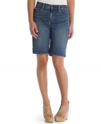Refresh your denim look with these springy shorts from Levi's! A medium blue wash and Bermuda length is essential for warmer weather. Refresh your denim look with these springy shorts from Levi's! A medium blue wash and Bermuda length is essential for warmer weather.