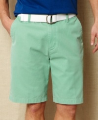 Don't sell your style short. Put on a pair of these classic twill shorts from Nautica for a complete casual look. Don't sell your style short. Put on a pair of these classic twill shorts from Nautica for a complete casual look.