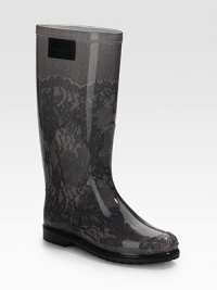 Pretty lace-patterned rainwear with logo detail at the top.Rubber heel, 1 (25mm) Shaft, 12½ Leg circumference, 15 Rubber upper with printed cotton lining Padded insole Rubber sole Made in ItalyOUR FIT MODEL RECOMMENDS ordering true whole size; ½ sizes should order the next whole size up. Pretty lace-patterned rainwear with logo detail at the top.Rubber heel, 1 (25mm) Shaft, 12½ Leg circumference, 15 Rubber upper with printed cotton lining Padded insole Rubber sole Made in ItalyOUR FIT MODEL RECOMMENDS ordering true whole size; ½ sizes should order the next whole size up.