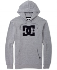 For those into extreme sports, DC Shoes has you covered in this solid pullover hoodie. For those into extreme sports, DC Shoes has you covered in this solid pullover hoodie.