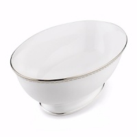 An exquisite pattern of pearl-like beads and platinum rings creates an heirloom quality 5-piece place setting to be treasured and enjoyed for many generations. An exquisite pattern of pearl-like beads and platinum rings creates an heirloom quality 5-piece place setting to be treasured and enjoyed for many generations.