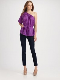 Sumptuous printed silk drapes effortlessly over the body in a one-shoulder silhouette.Elastic necklineSingle gathered sleeveDrawstring waistShirttail hemAbout 28 from shoulder to hemSilkDry cleanImported Sumptuous printed silk drapes effortlessly over the body in a one-shoulder silhouette.Elastic necklineSingle gathered sleeveDrawstring waistShirttail hemAbout 28 from shoulder to hemSilkDry cleanImported