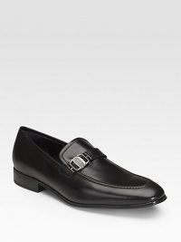 All-weather comfort and style, handsewn in water-resistant calfskin leather with bit ornament detail. Leather lining Padded insole Rubber sole Made in Italy All-weather comfort and style, handsewn in water-resistant calfskin leather with bit ornament detail. Leather lining Padded insole Rubber sole Made in Italy