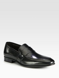 Sleek and smooth Italian leather combined with expert craftsmanship makes this timeless loafer one step ahead of the rest.Leather upperLeather liningPadded insoleRubber soleMade in Italy Sleek and smooth Italian leather combined with expert craftsmanship makes this timeless loafer one step ahead of the rest.Leather upperLeather liningPadded insoleRubber soleMade in Italy
