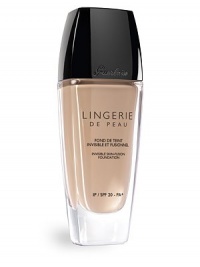 Fulfills the dream of the perfect foundation, so diffusional that it can't be felt or seen. It melts with the skin as a second imperceptible wrapping to sublimate the complexion with no artifice the most intimate lingerie dedicated to the skin. 1 oz. 