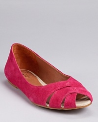 A fusion of a sandal and ballet flat, these summer-chic shoes from Lucky Brand are the perfect pair, come city sidewalks or seaside adventures. A fusion of a sandal and ballet flat, these summer-chic shoes from Lucky Brand are the perfect pair, come city sidewalks or seaside adventures.