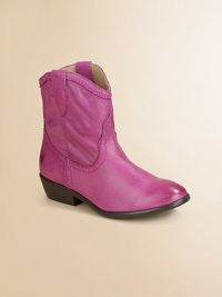 Inspired by the wild, wild west, this classic leather cowboy boot has a small heel and pull-on tabs for comfy, cool style.Pull-on stylingShort-shaft heightLeather upperLeather liningRubber solePadded insoleImported Inspired by the wild, wild west, this classic leather cowboy boot has a small heel and pull-on tabs for comfy, cool style.Pull-on stylingShort-shaft heightLeather upperLeather liningRubber solePadded insoleImported