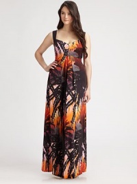 A gorgeous tropical print creates the quintessential backdrop for this style with bust-accentuating seams and flattering pleats at the waist. Sweetheart necklineSleevelessBust seamsBody-flattering gathered details at Empire waistBack seamAbout 44 from natural waist95% silk/5% elastaneDry cleanImported A gorgeous tropical print creates the quintessential backdrop for this style with bust-accentuating seams and flattering pleats at the waist. Sweetheart necklineSleevelessBust seamsBody-flattering gathered details at Empire waistBack seamAbout 44 from natural waist95% silk/5% elastaneDry cleanImported