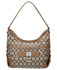 Although detailed with a classic 9 signature print, this Nine West style is a definite 10. Ideal for both work and play, this classic hobo silhouette is detailed with silvertone hardware and contrast trim.