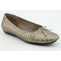 Trotters Women's Carin Slip-On Trotters Women's Carin Slip-On