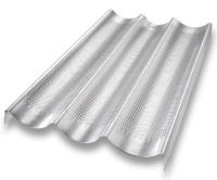USA Pans 3-Well Perforated French Loaf Pan USA Pans 3-Well Perforated French Loaf Pan