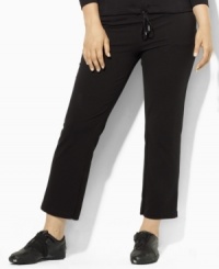 The relaxed-fitting Collis active pant is designed in soft stretch cotton jersey with an elastic waistband for maximum ease of movement. The relaxed-fitting Collis active pant is designed in soft stretch cotton jersey with an elastic waistband for maximum ease of movement.