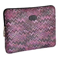 A gorgeous Missoni design adorns this computer holder from Bric's. A gorgeous Missoni design adorns this computer holder from Bric's.