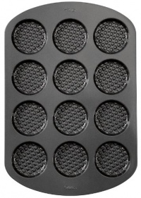 Wilton 12 Cavity Round Ice Cream Sandwich Pan Wilton 12 Cavity Round Ice Cream Sandwich Pan