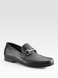 A sophisticated slip-on style constructed in smooth leather with a silvertone gancio horsebit detail. Leather lining Padded insole Leather sole Made in Italy A sophisticated slip-on style constructed in smooth leather with a silvertone gancio horsebit detail. Leather lining Padded insole Leather sole Made in Italy