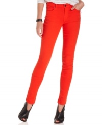 In a red wash, these Else Jeans skinny jeans are a hot fall must-have! In a red wash, these Else Jeans skinny jeans are a hot fall must-have!