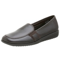 Easy Street Women's Applaud Slip-On