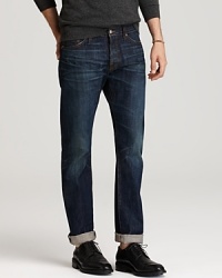Selvedge jeans give you a cleaner, more put-together look with a little edge and are great for cuffing. Made from superior cotton and tailored for a modern slim straight fit. From Vince. Selvedge jeans give you a cleaner, more put-together look with a little edge and are great for cuffing. Made from superior cotton and tailored for a modern slim straight fit. From Vince.