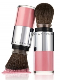 Poudre de Perle is an innovative cheek color that arrives in its own brush and delivers the perfect amount of color. The smart formula replaces traditional talc particles with weightless, silky, and translucent optics that ensure skin clarity and luminosity. Poudre de Perle is an innovative cheek color that arrives in its own brush and delivers the perfect amount of color. The smart formula replaces traditional talc particles with weightless, silky, and translucent optics that ensure skin clarity and luminosity.