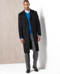 Tailored in an black wool-blend that stands up to the coldest weather-and strictest dress codes-the Prospect from IZOD is a topcoat designed to give you year after year of great service. Tailored in an black wool-blend that stands up to the coldest weather-and strictest dress codes-the Prospect from IZOD is a topcoat designed to give you year after year of great service.