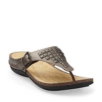 Clarks Women's Un.Drizzle Thong Sandal