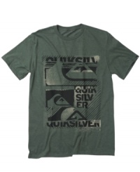Mix it up with the high-octane graphic of this sweet Quiksilver tee. Mix it up with the high-octane graphic of this sweet Quiksilver tee.