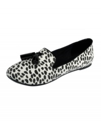 A spotted take on one of the season's hottest trends. Material Girl's Sampson smoking flats feature dalmatian spots and cool contrasting tassels on the vamp. A spotted take on one of the season's hottest trends. Material Girl's Sampson smoking flats feature dalmatian spots and cool contrasting tassels on the vamp.