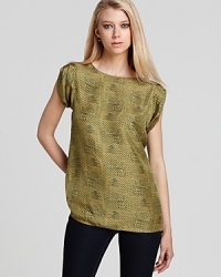 Rendered in luxe silk, this Rachel Zoe top makes a bright addition to your workday essentials. Rendered in luxe silk, this Rachel Zoe top makes a bright addition to your workday essentials.