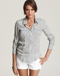 Channel your inner cowgirl and don this floral-print western-style shirt from True Religion. Cute and casual with white denim shorts, the femme off-duty style is perfect for the start of spring before things heat up. Channel your inner cowgirl and don this floral-print western-style shirt from True Religion. Cute and casual with white denim shorts, the femme off-duty style is perfect for the start of spring before things heat up.
